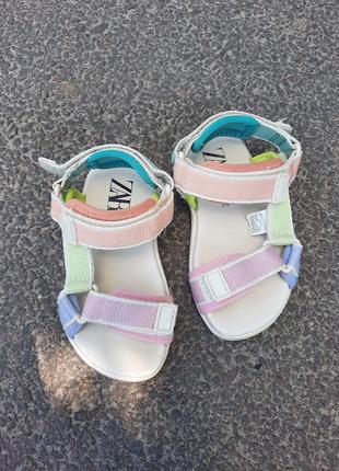 Сандалии zara 22 размер