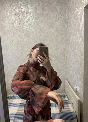 Комбинезон от prettylittlething8 фото