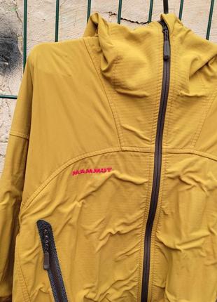 Мужская трекинговая куртка mammut resal jacket windstopper softshell hooded2 фото