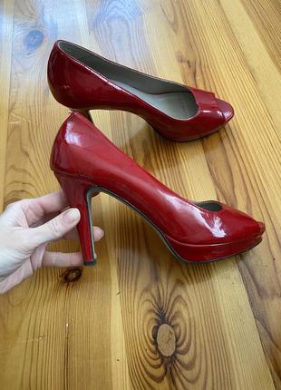 Roberto santi туфли красные лаковые с открытым пальчиком2 фото