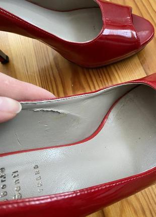 Roberto santi туфли красные лаковые с открытым пальчиком7 фото