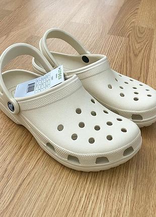 Шльопанці жіночі крокси crocs classic