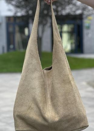 Замшевая темно-бежевая сумка шоппер monica, италия, цвета в ассортименте