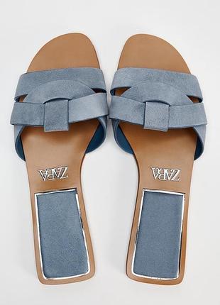 Шкіряні шльопанці zara