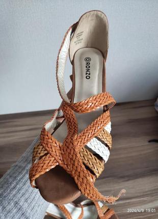 Туфлі 39р. 24,5см8 фото