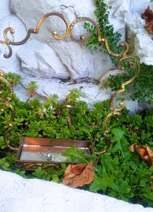 Подставка из бронзы для украшений.винтаж