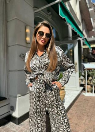 Костюм штани сорочка