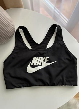 Чорний спортивний топ nike