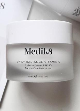Medik8 daily radiance vitamin c c-tetra spf 30 - антиоксидантний крем