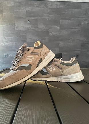 Мужские кроссовки new balance <unk> размер 45 <unk> хорошее состояние 😍