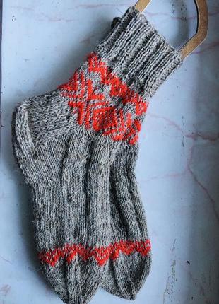 Вязаные носки для мужчин из шерсти