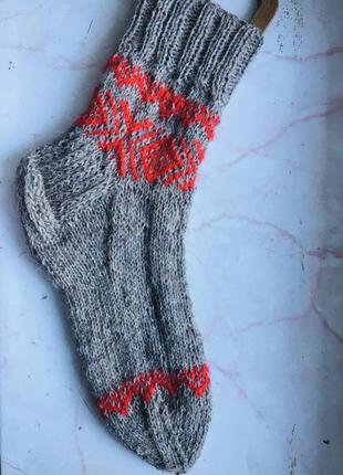 Вязаные носки для мужчин из шерсти