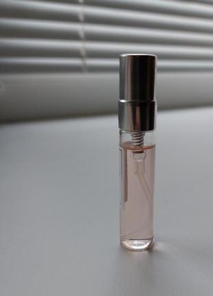 Парфуми mod blush ariana grande
