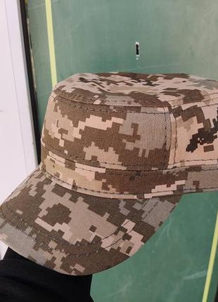 Бейсболки кепки метрос пиксель мультикам черная