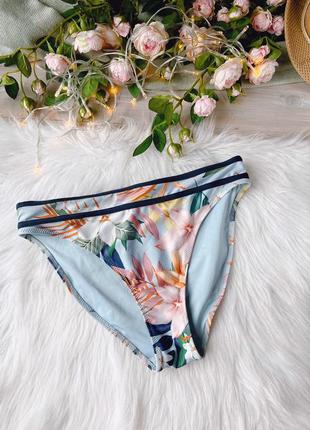 Голубые женские плавки низ для купальника h&m в цветочный принт