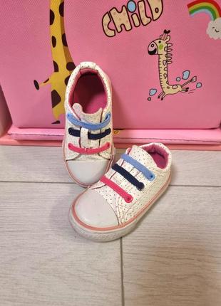Кеды для девочки без шнурков