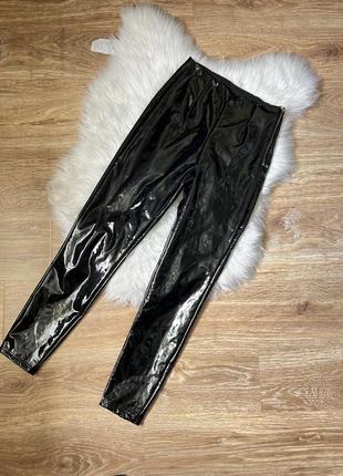 Стильні латексні лосіни легінси вінілові calzedonia