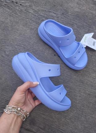 Шльопки на платформе танкетке crocs crush