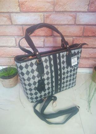 Елегантна жіноча сумка 2