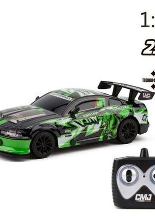 Машинка на радиоуправлении "road rebels"