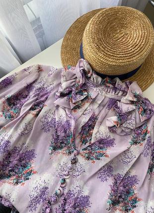 Винтажное платье в цветы миди