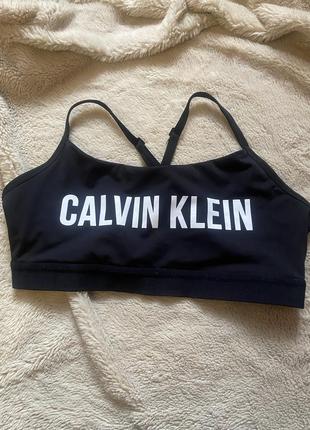 Топ спортивный 🔥🔥🔥calvin klein черный на брителях открытая спинка7 фото