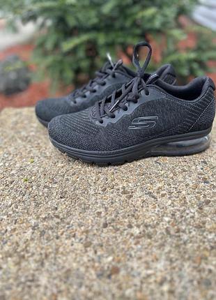 Кроссовки skechers