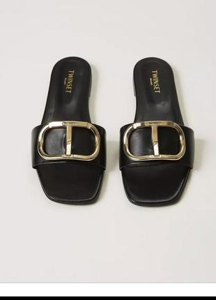 Шкіряні шльопанці twinset