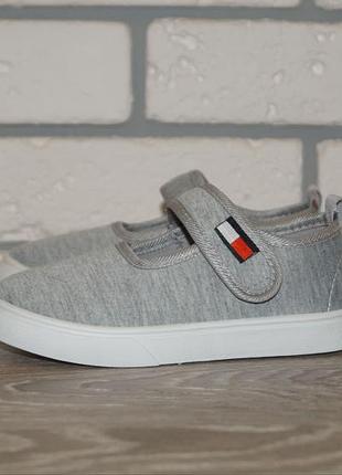 Дитячі тапочки на липучці