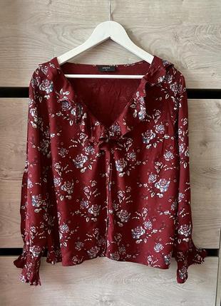 Віскозна блуза у квітковий принт