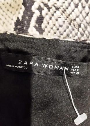 Приваблива шовкова сукня у зміїний принт успішного іспанського бренду zara6 фото