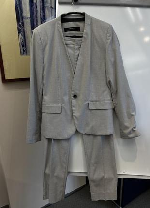 Серый костюм двойка (брюки + пиджак)
