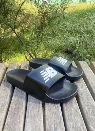 Чоловічі шльопанці чорні з логотипом