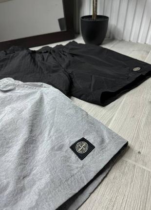 Шорти stone island