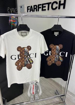 Футболка в білому та чорному кольорі gucci