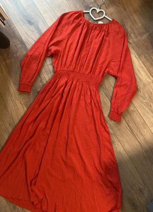 Платье макси красное платье