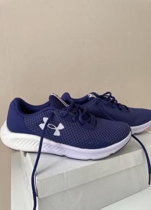 Бігові кросівки under armour charged pursuit 3