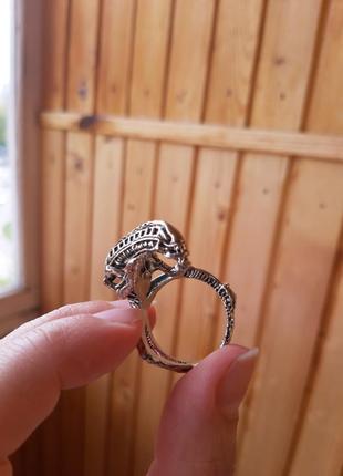 Перстень кольцо чужой alien6 фото