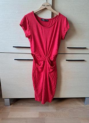 Красное платье 3