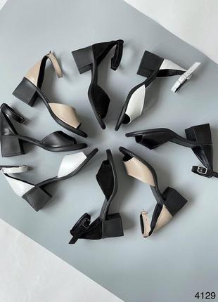 Босоножки кожаные