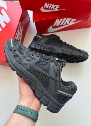 Чоловічі кросівки nike zoom vomero 5 grey