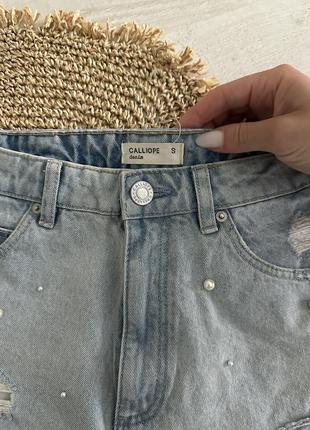 Джинсовые шорты