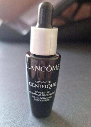 Сыворотка Yves Saint Laurent