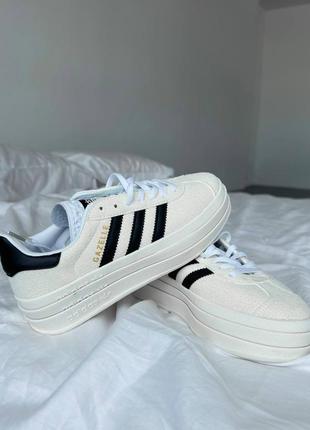 Жіночі кросівки бежеві з чорним замшеві adidas gazelle beige black
