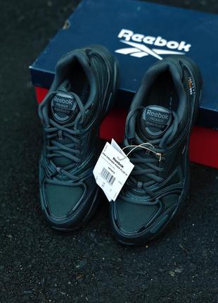 Кросівки Reebok Workout Plus με