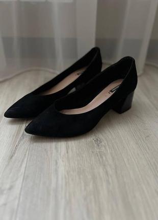 Stradivarius туфли