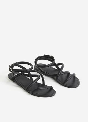 Новые босоножки h&m