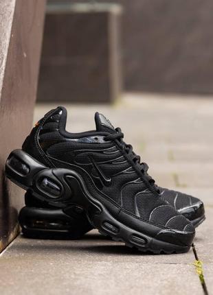 Женские кроссовки nike air max plus tn black3 фото