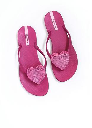 Шикарнючі шльопанці ipanema grendene