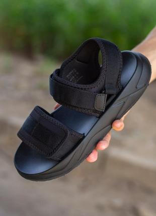 Літні сандалі5 фото